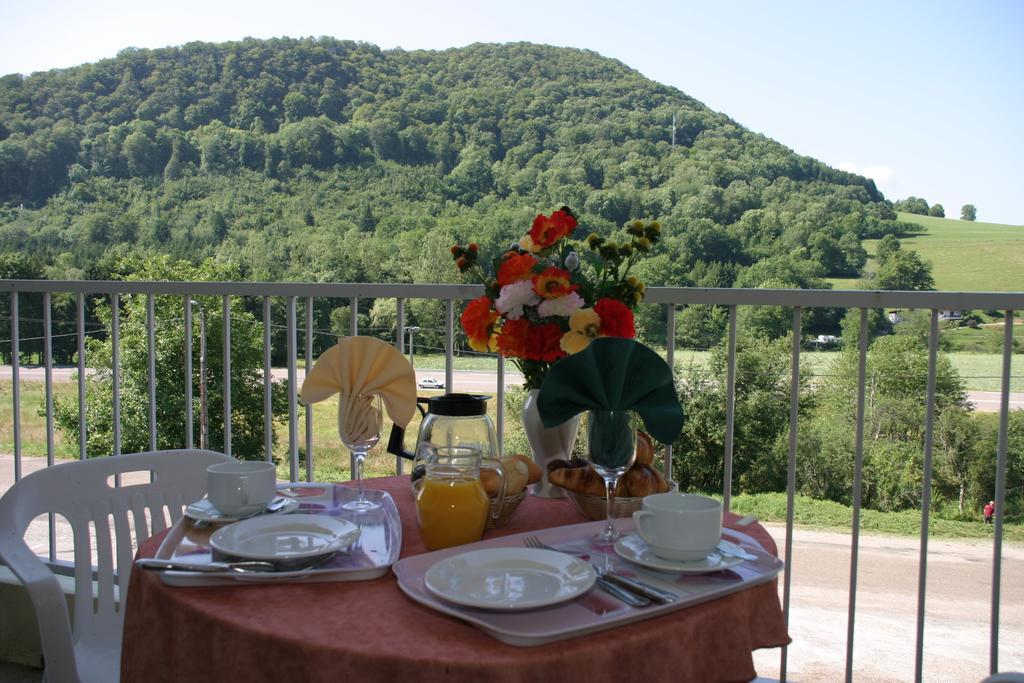 Le Relais De La Vallee Hyevre-Paroisse Ngoại thất bức ảnh