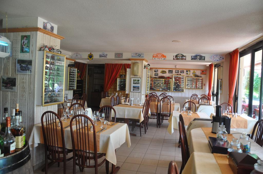 Le Relais De La Vallee Hyevre-Paroisse Ngoại thất bức ảnh